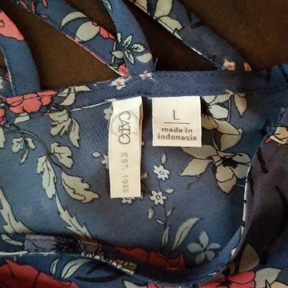 Shirt - Picture 2 of 3